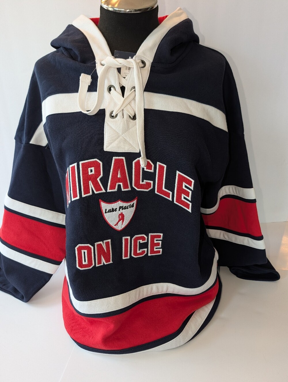 NWT USA Hockey Miracle On Ice Lace Up Hoodie, Adult Unisex Small (runs large)